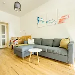 Central Apartment In Trendy Friedrichshain