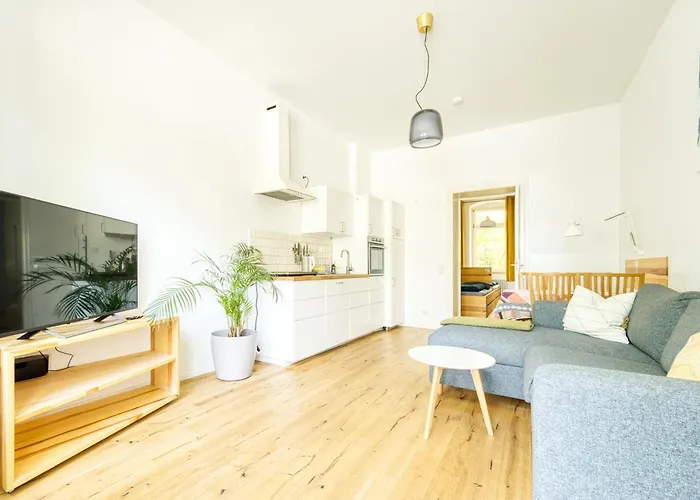 Central Apartment In Trendy Friedrichshain